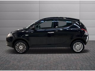 LANCIA Ypsilon 0.9 t.air elefantino ecochic metano 80cv my14