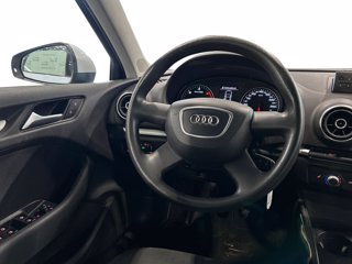 AUDI A3 sportback 1.6 tdi ultra attraction