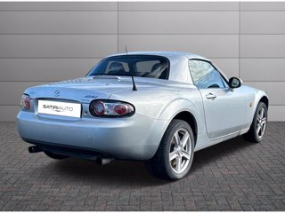 MAZDA Mx-5 roadster coupe 1.8 niseko