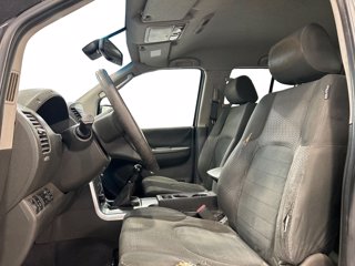 NISSAN Navara 2.5 dci d.cab xe